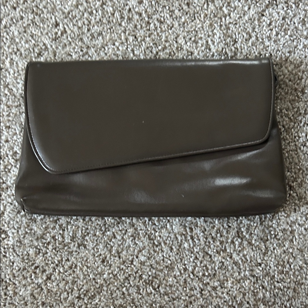 Brown  Clutch